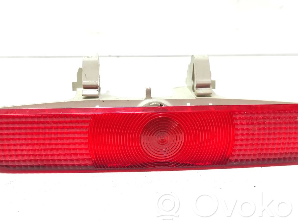 Mazda 3 I Third/center stoplight 