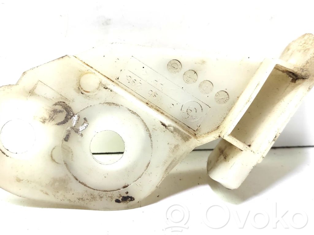 BMW 3 E46 Front bumper mounting bracket 
