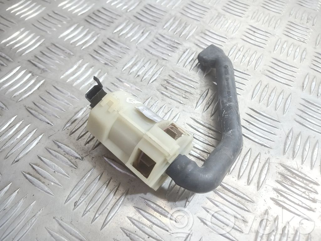 Audi A4 S4 B5 8D Engine control unit/module fan 