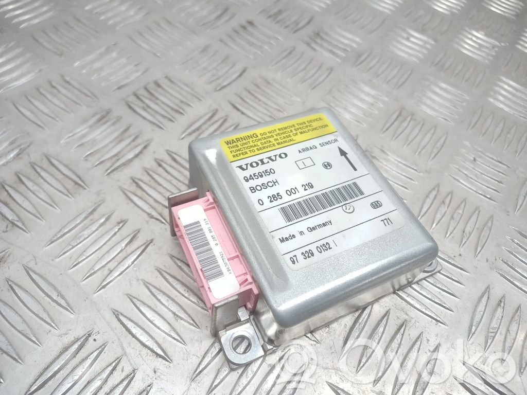 Volvo S70  V70  V70 XC Airbag control unit/module 