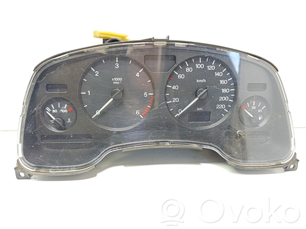 Opel Astra G Spidometrs (instrumentu panelī) 