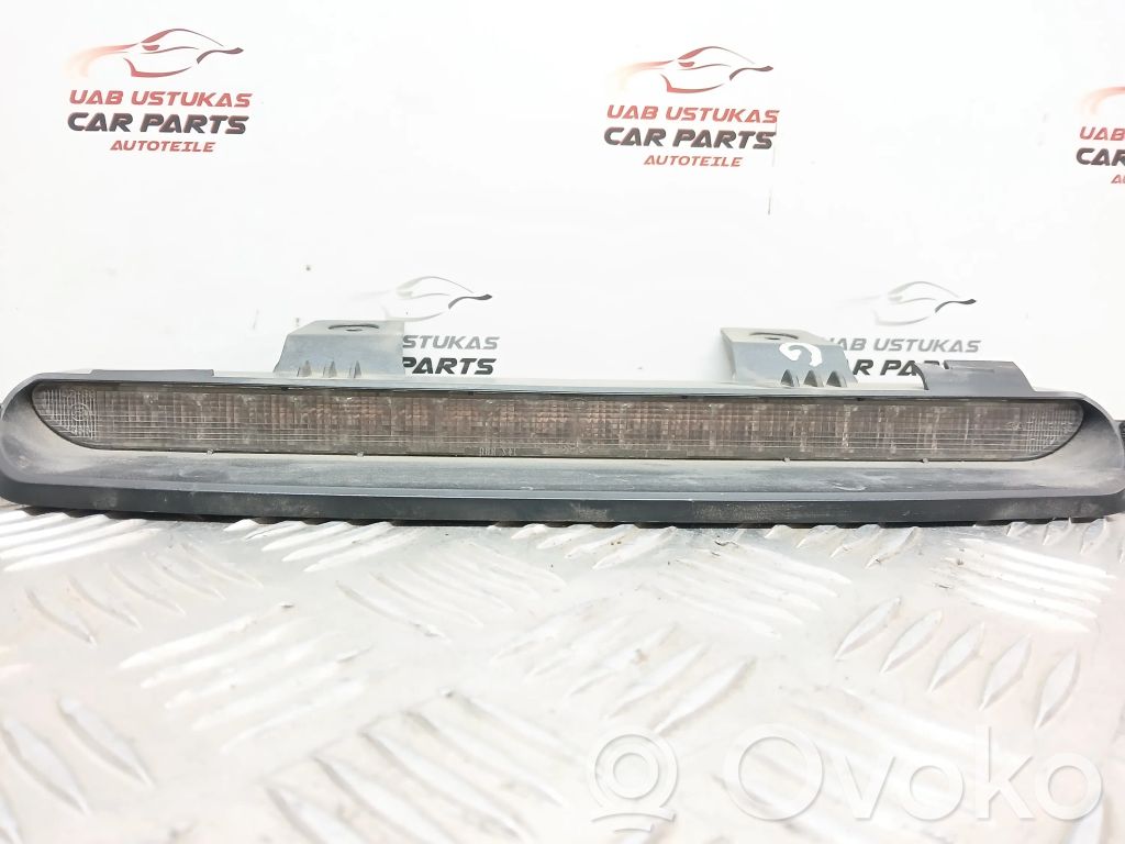 Volvo S40, V40 Third/center stoplight 