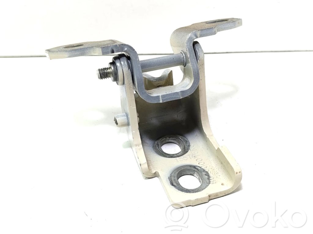Renault Captur Rear door upper hinge 