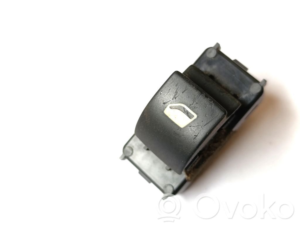 Citroen C4 I Interruptor del elevalunas eléctrico 
