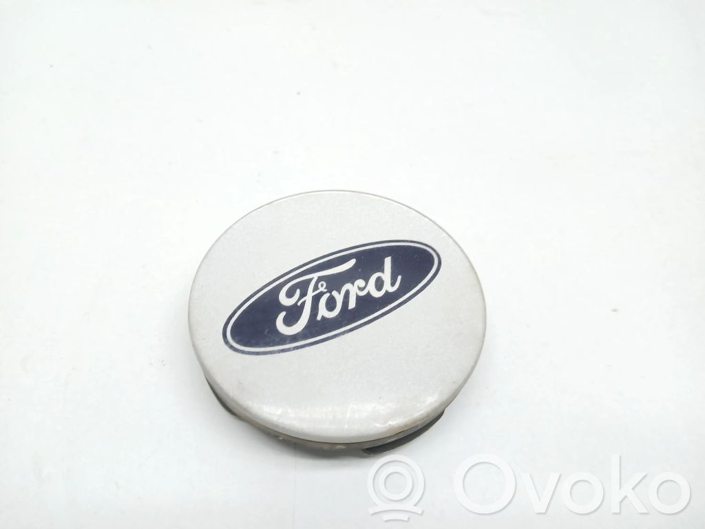 Ford Focus Alkuperäinen pölykapseli 