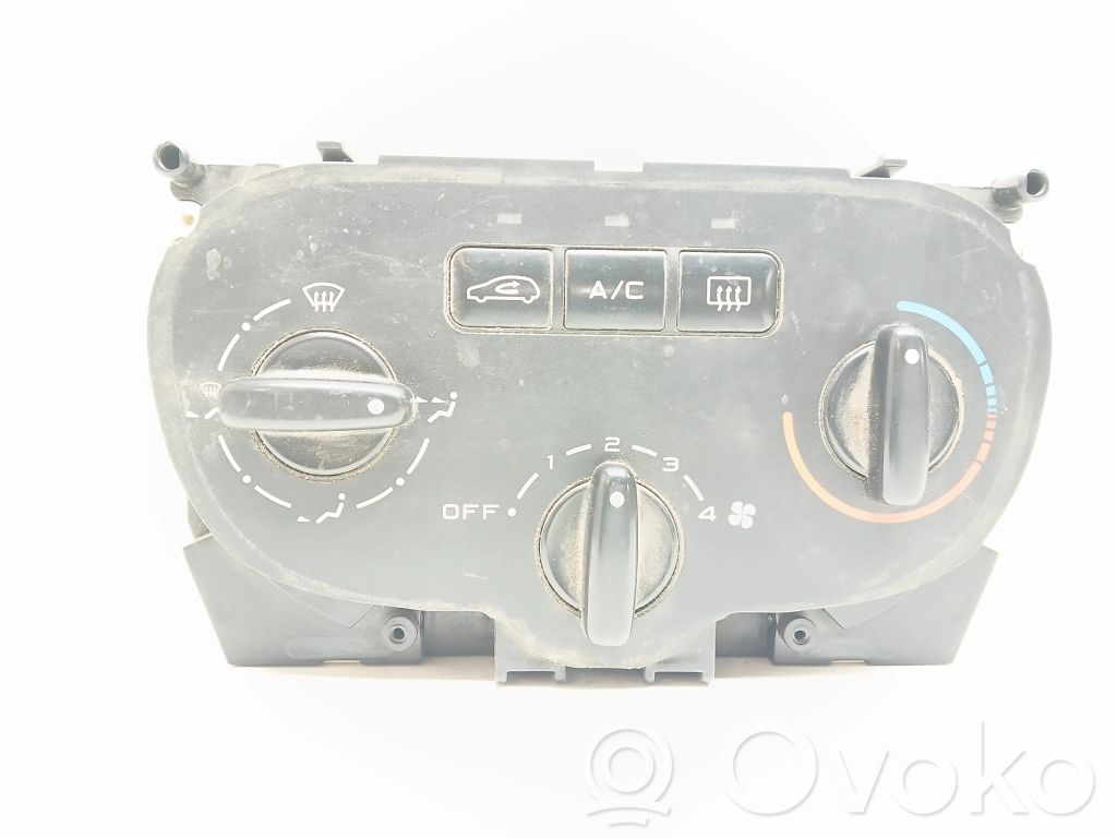 Peugeot 307 Climate control unit 