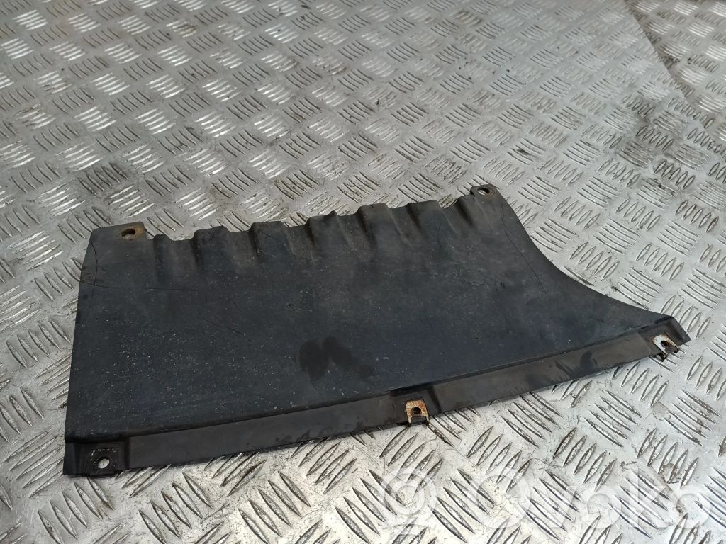 BMW 1 E81 E87 Aizmugurējā bufera apakšas aizsargs 