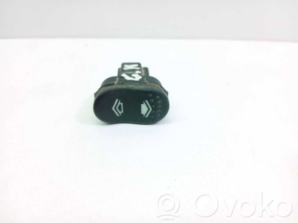 Ford Focus Electric window control switch 