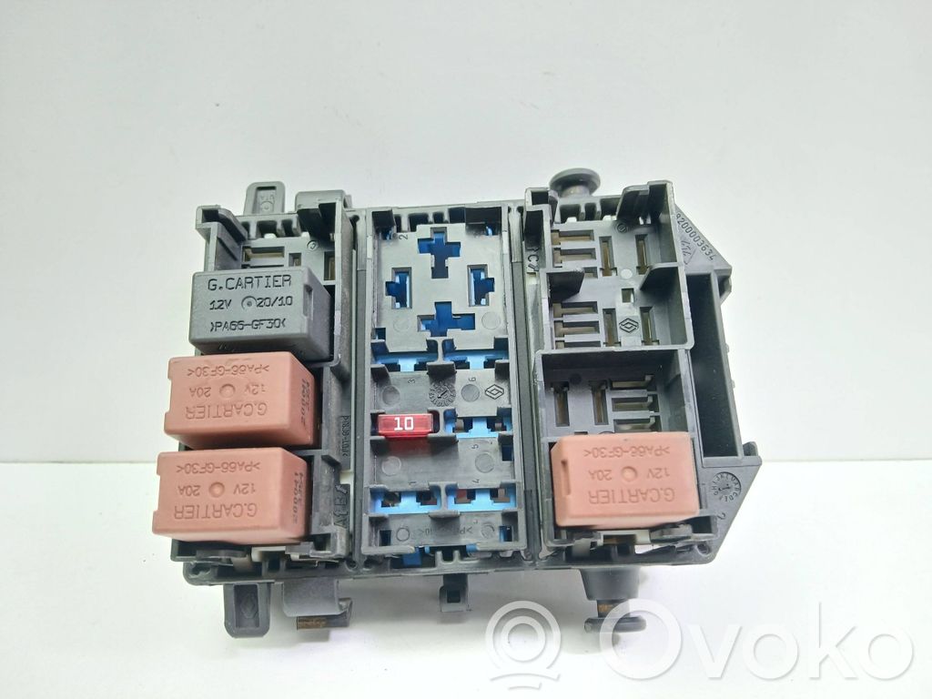 Renault Laguna II Módulo de fusible 