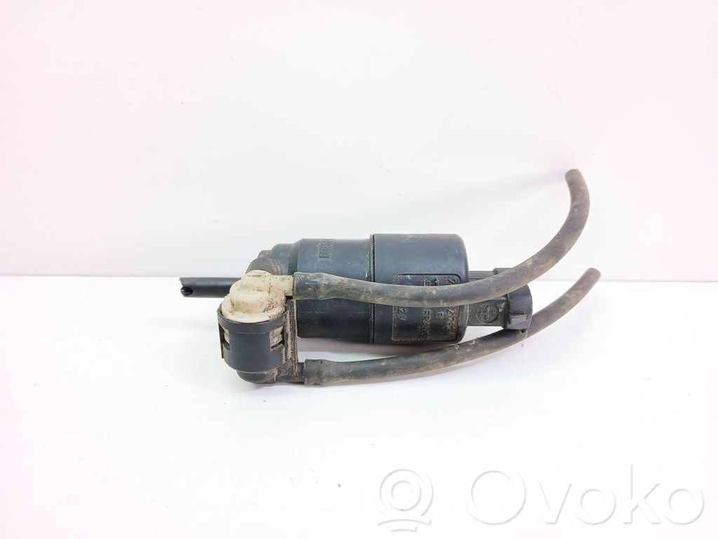 Renault Megane I Windscreen/windshield washer pump 
