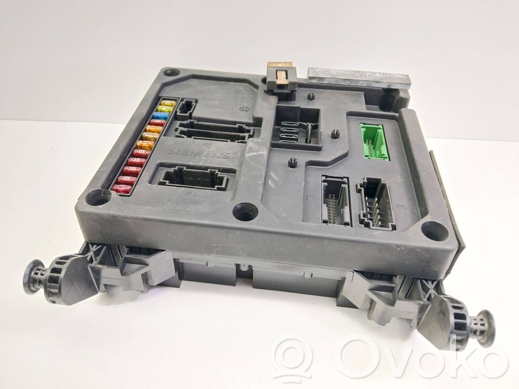 Fuse module   7M0971882A,PX041818012,XM2114A21WAA