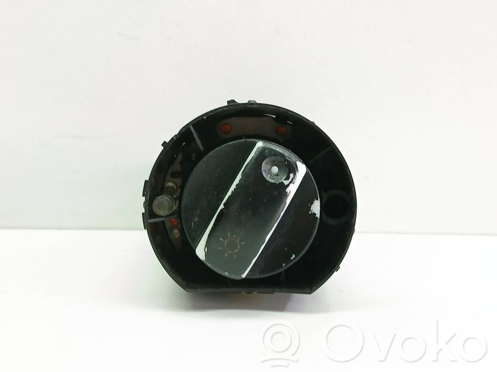 Audi A6 S6 C5 4B Interruptor de luz 