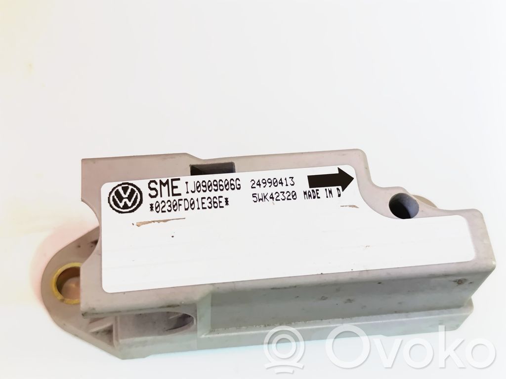 Seat Alhambra (Mk1) Airbag deployment crash/impact sensor 
