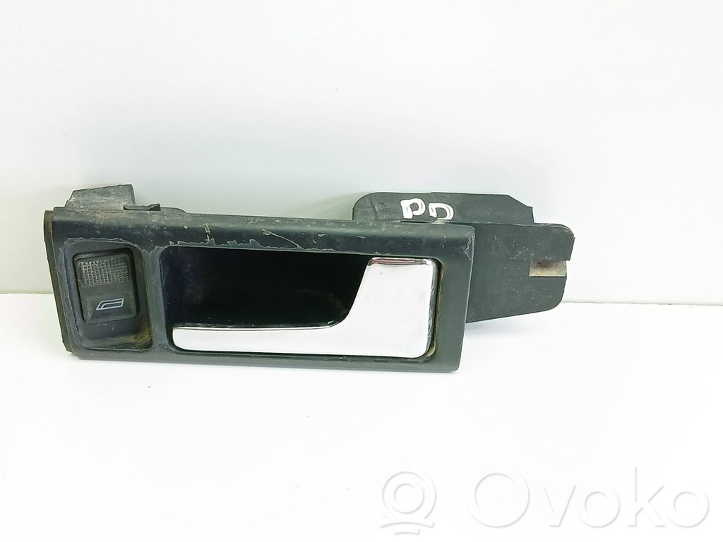 Audi A6 S6 C4 4A Front door interior handle 