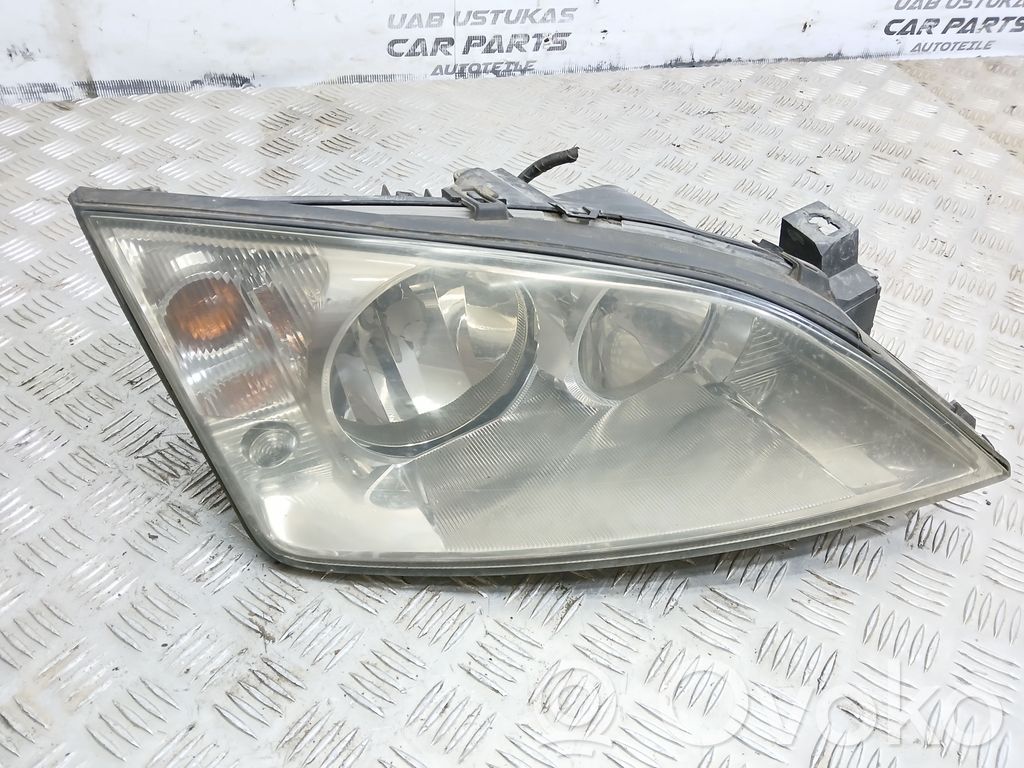 Ford Mondeo Mk III Lampa przednia 
