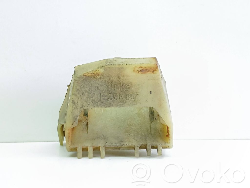BMW 5 E39 Fixation de radiateur 