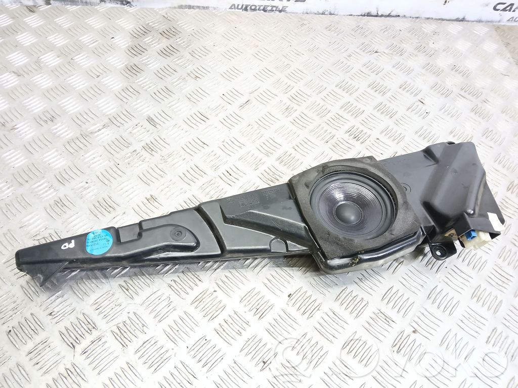 BMW 5 E39 Subwoofer speaker 