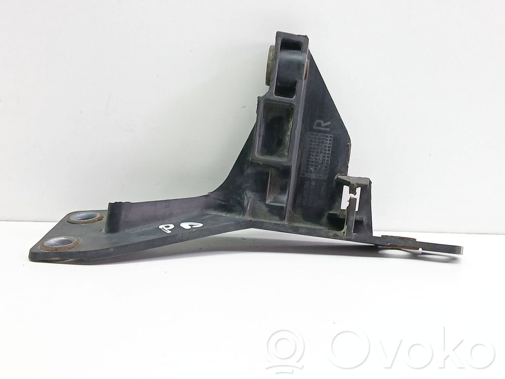 Audi A4 S4 B7 8E 8H Soporte del parachoques delantero 