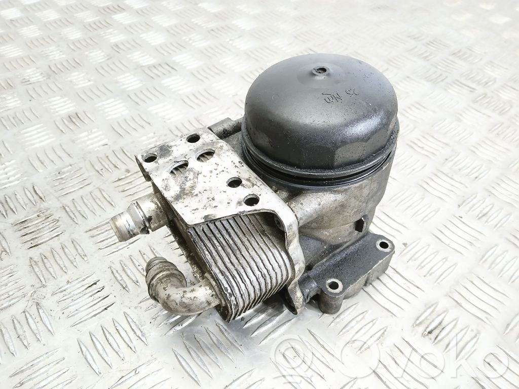 BMW 1 E82 E88 Oil filter mounting bracket 
