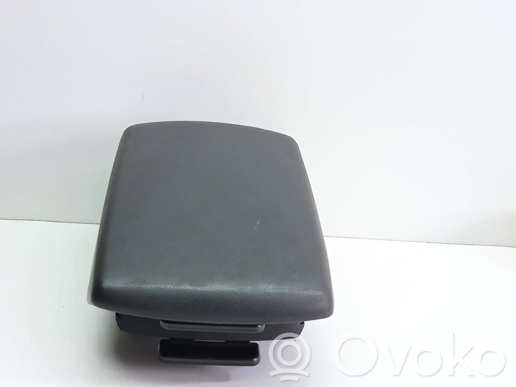 Mazda 3 I Armrest 