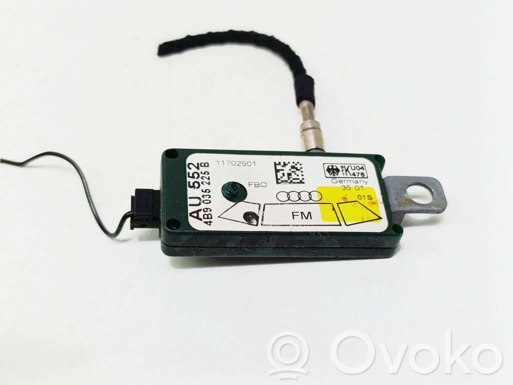 Audi A6 S6 C5 4B Antenos stiprintuvas 