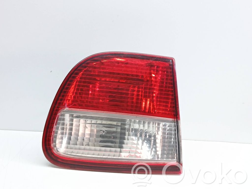 Seat Leon (1M) Aizmugurējais lukturis virsbūvē 