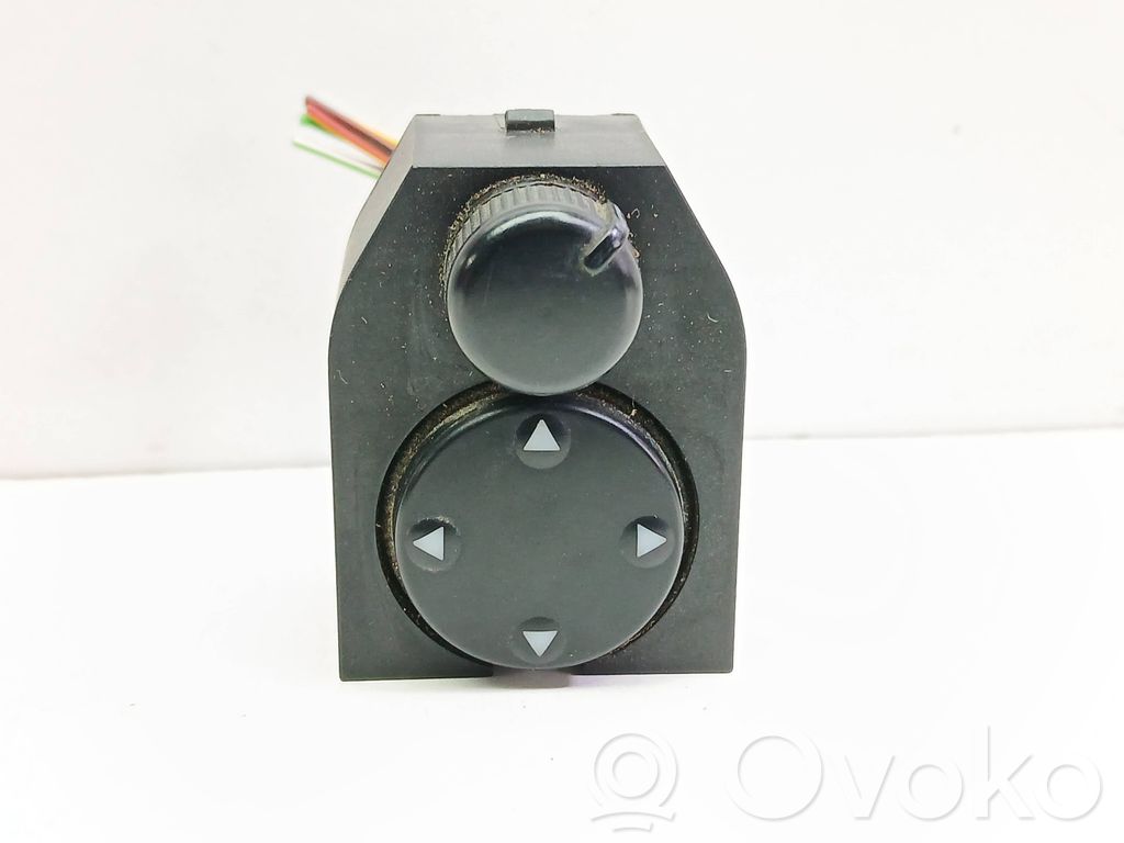 Audi A4 S4 B5 8D Wing mirror switch 