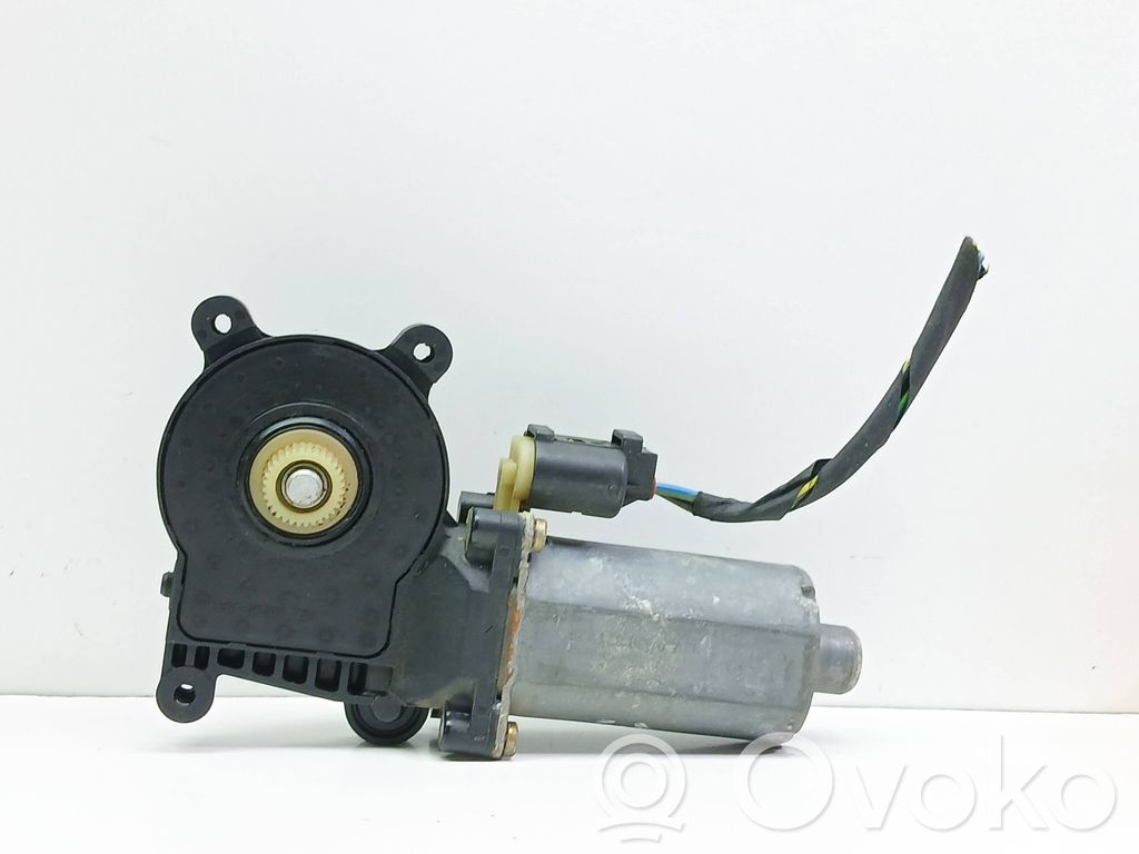 BMW 3 E46 Rear door window regulator motor 