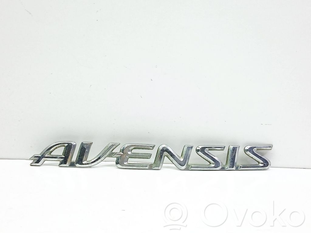 Toyota Avensis Verso Manufacturers badge/model letters 