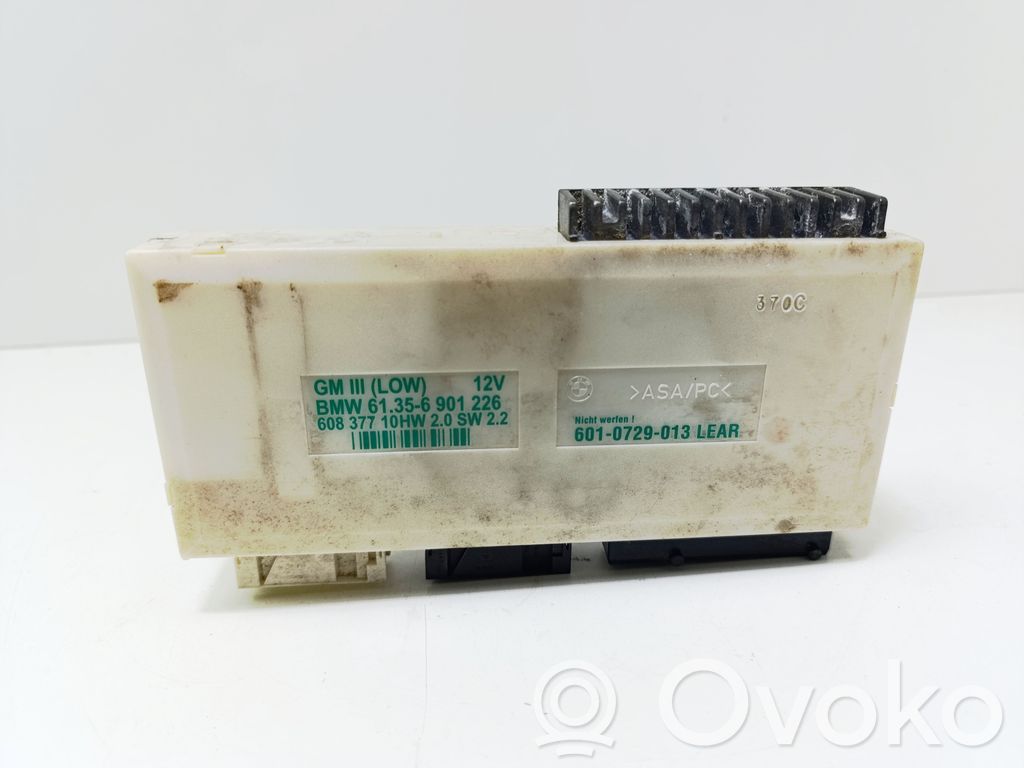 BMW 5 E39 Komforto modulis 