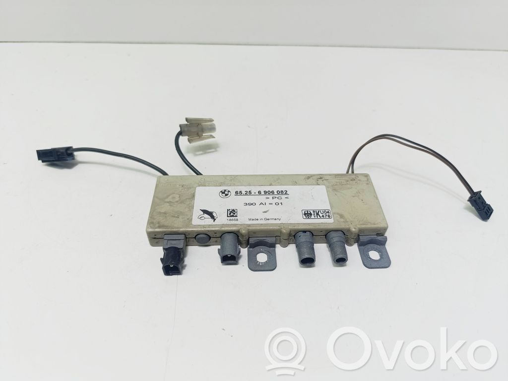 BMW 5 E39 Antenos stiprintuvas 