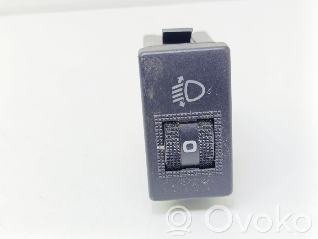 Headlight level height control switch   8D0941301