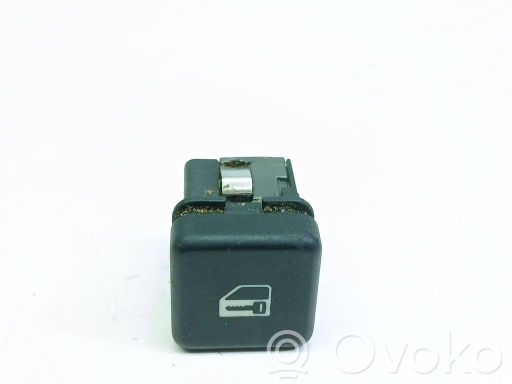 BMW 5 E39 Buton comutator închidere centralizată 