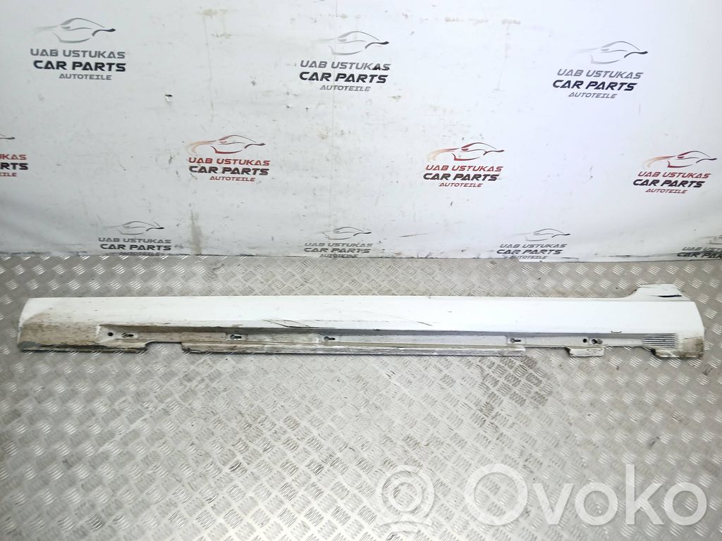 Volvo V60 Sill 
