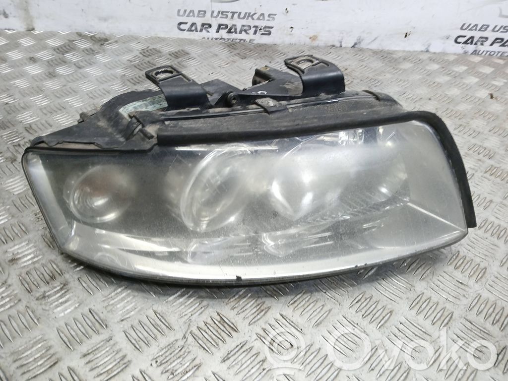 Audi A4 S4 B6 8E 8H Scheinwerfer 