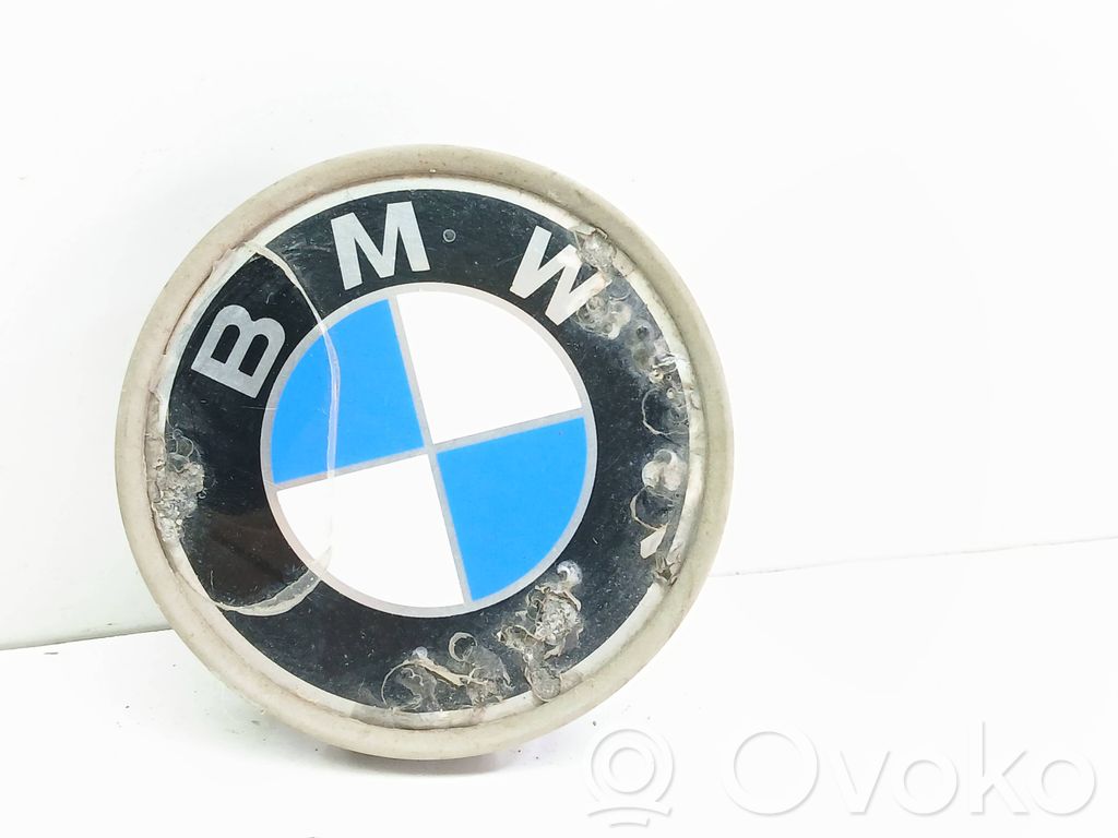 Original wheel cap   1095361