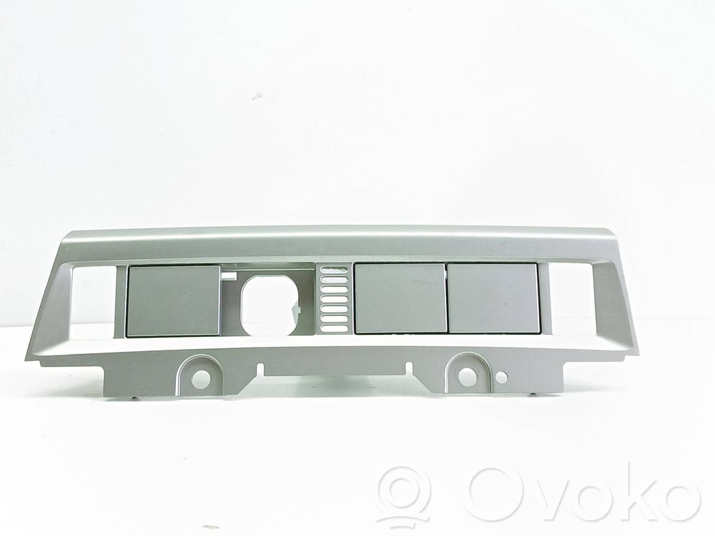 Panel trim   4M5113D734AD