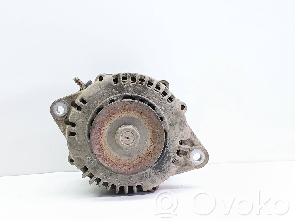 Nissan Almera Tino Generatore/alternatore 