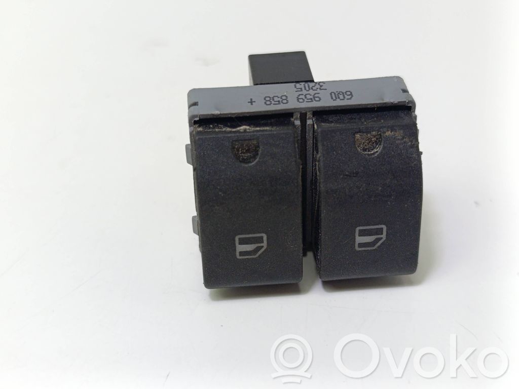 Volkswagen Polo IV 9N3 Comutator comandă geamuri electrice 