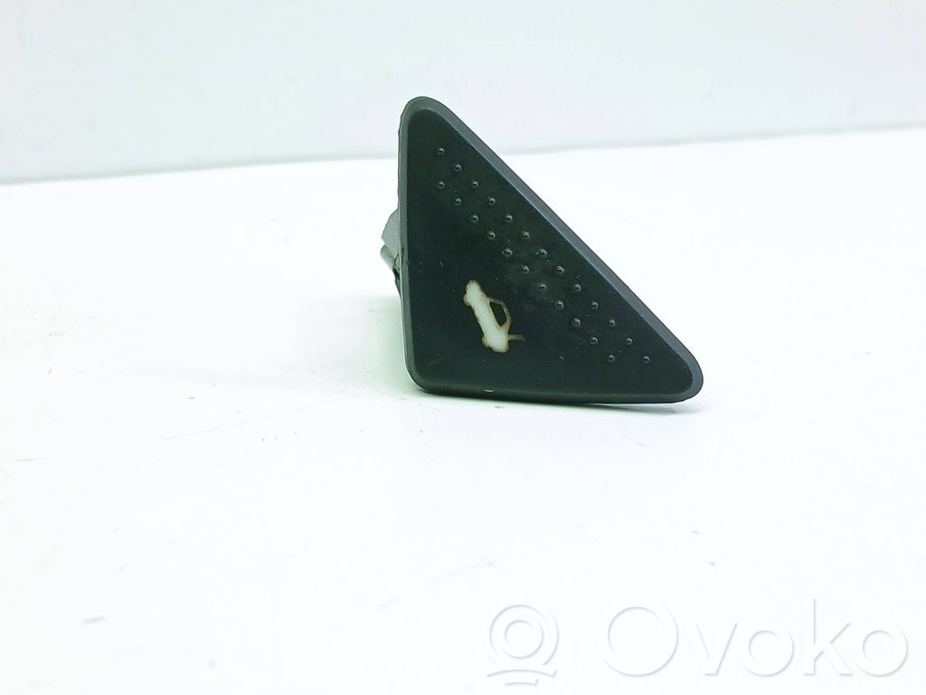 Ford Focus Tailgate opening switch 