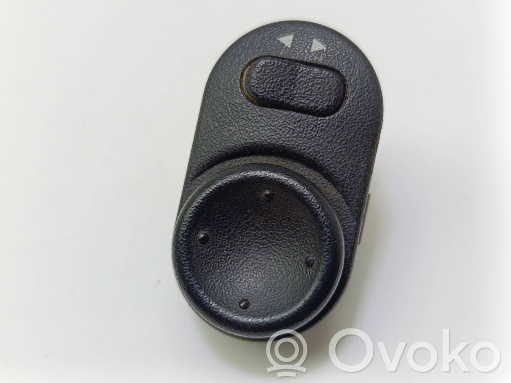 Opel Zafira A Interruttore specchietto retrovisore 
