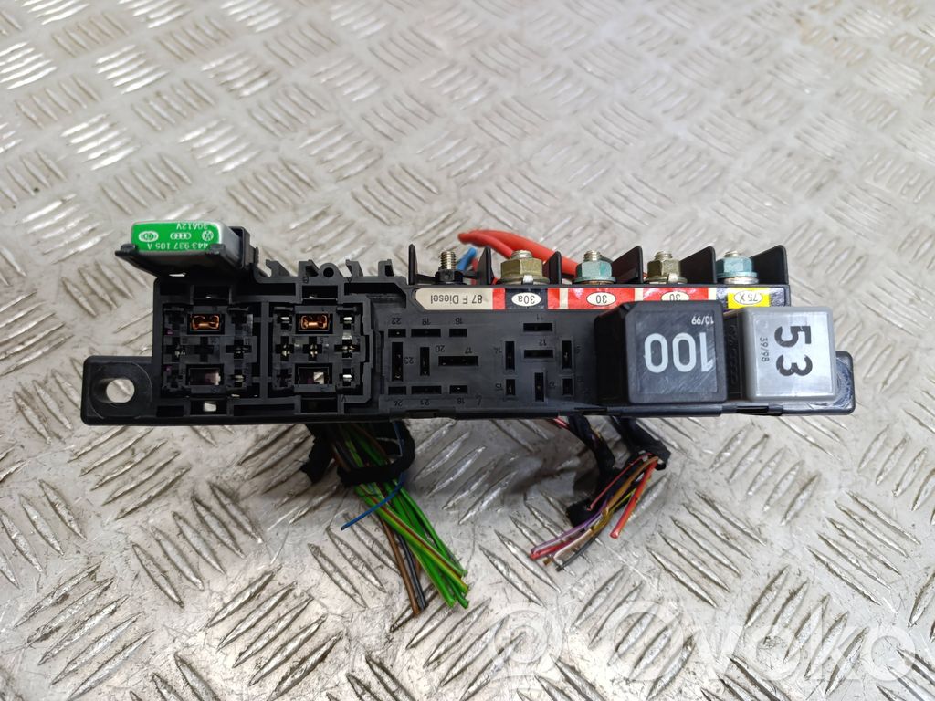 Módulo de fusible   8L0941822