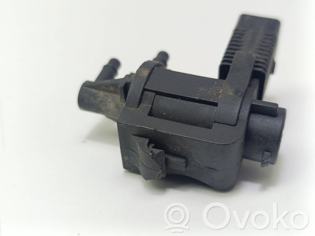 Volkswagen Golf IV Solenoidinis vožtuvas