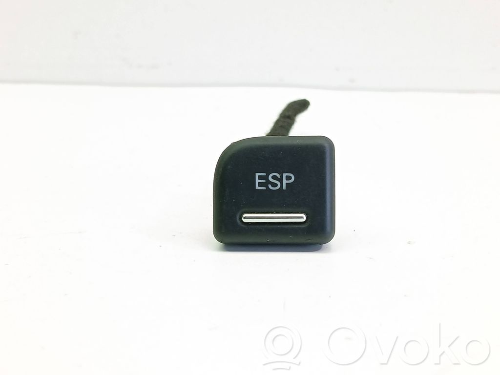 Audi A4 S4 B7 8E 8H Przycisk / Włącznik ESP