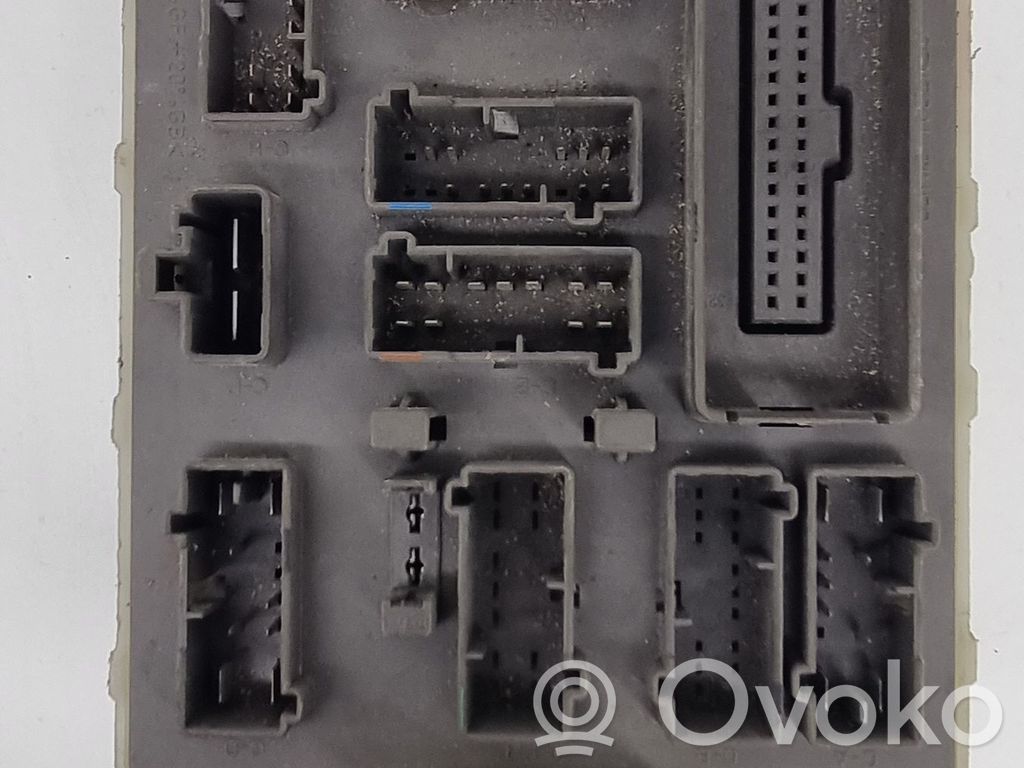 Ford Focus Fuse module 