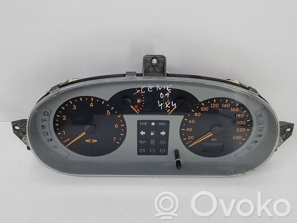 Renault Scenic I Geschwindigkeitsmesser Cockpit 