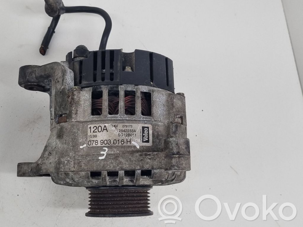 Audi A6 S6 C5 4B Ģenerators 