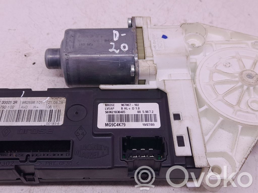 Silnik regulatora szyby drzwi przednich   80300013R,962886101