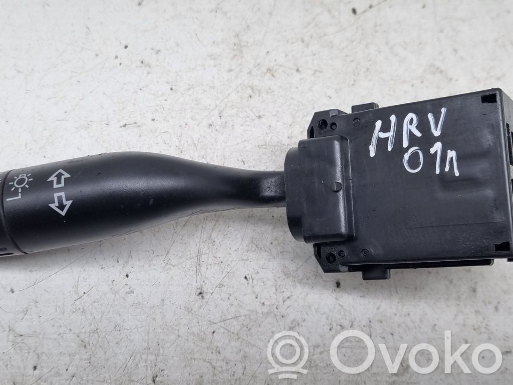 Suuntavilkun vipu   M18620