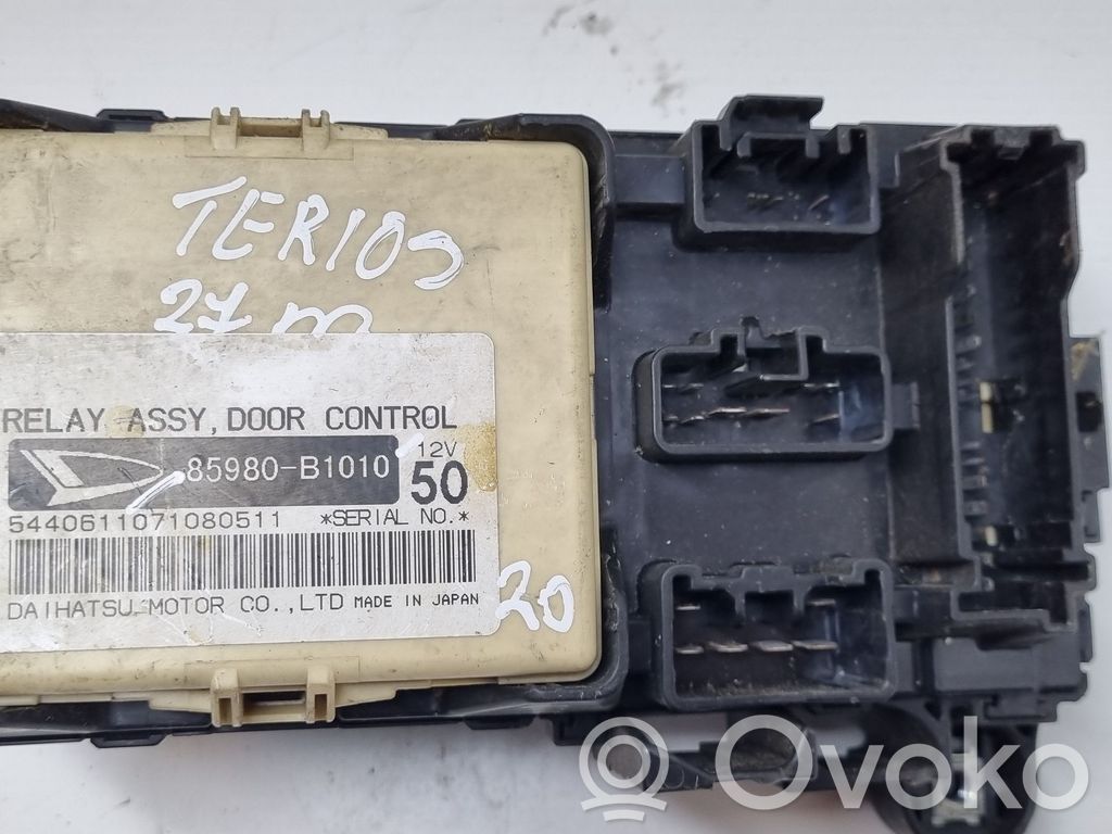 Daihatsu Terios Fuse module 